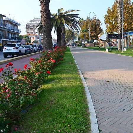 La Casa Di Adua Porto SantʼElpidio Exterior foto